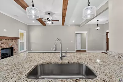 213 Saraland Trail, Perry, GA 31069 - Photo 13