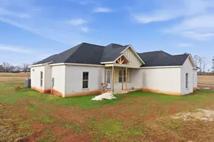 10 Crabapple Dr, Hawkinsville, GA 31036 - Photo 1