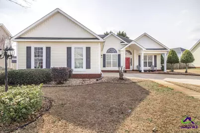 301 Meyers Lake Dr Drive, Warner Robins, GA 31088 - Photo 1