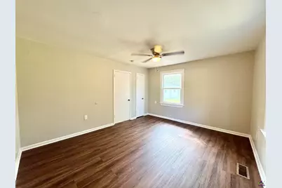 1319 Laura Avenue, Warner Robins, GA 31088 - Photo 13