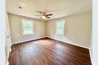 1319 Laura Avenue, Warner Robins, GA 31088 - Photo 19