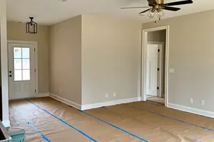 218 Valencia Cir, Warner Robins, GA 31028 - Photo 9