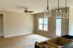 218 Valencia Cir, Warner Robins, GA 31028 - Photo 7