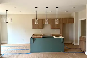 218 Valencia Cir, Warner Robins, GA 31028 - Photo 5