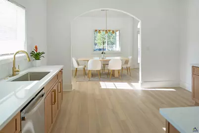 805 Pine Street, Fort Valley, GA 31030 - Photo 9