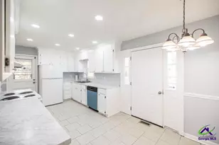 718 Oakview, Warner Robins, GA 31093 - Photo 13