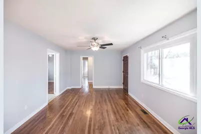 718 Oakview, Warner Robins, GA 31093 - Photo 7