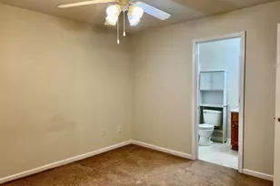 256 Katelyn Cir, Warner Robins, GA 31088 - Photo 9