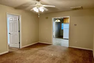 256 Katelyn Cir, Warner Robins, GA 31088 - Photo 3