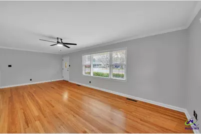 110 Springdale Drive, Warner Robins, GA 31088 - Photo 5