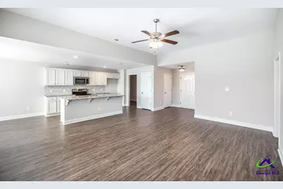 133 Worchester Circle, Perry, GA 31069 - Photo 11