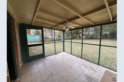 223 Kingsway Drive, Warner Robins, GA 31088 - Photo 17