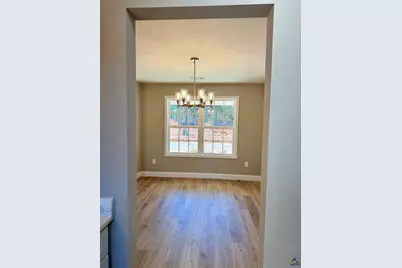 204 Sutton Dr., Perry, GA 31069 - Photo 7