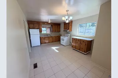 118 Meadowcliff Circle, Warner Robins, GA 31093 - Photo 3