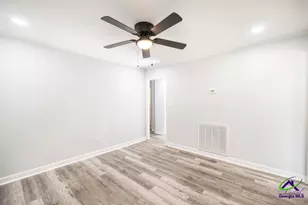1334 Lakeview Dr, Macon, GA 31206 - Photo 7