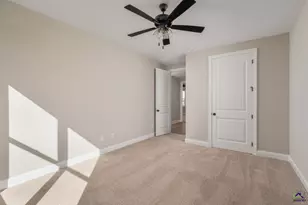 208 Farmland Circle, Perry, GA 31069 - Photo 35