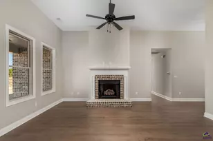 208 Farmland Circle, Perry, GA 31069 - Photo 7