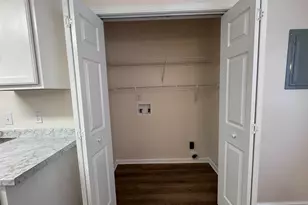 242 Katelyn Cir, Warner Robins, GA 31088 - Photo 9