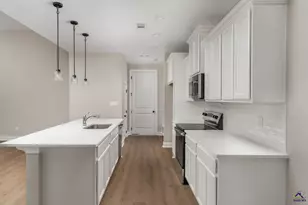 203 Farmland Circle, Perry, GA 31069 - Photo 15