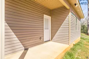 141 Rolling Woods Cir, Warner Robins, GA 31088 - Photo 13