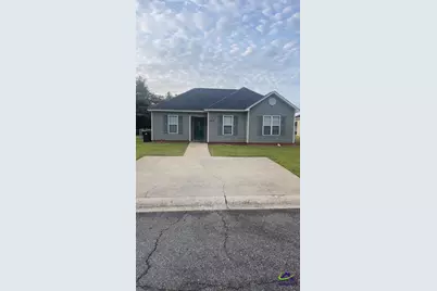 405 Dunmurry Place, Warner Robins, GA 31093 - Photo 1