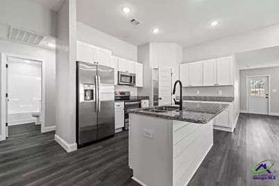 125 N Sky Drive, Warner Robins, GA 31093 - Photo 7