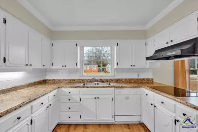 308 Rosewood Drive, Dublin, GA 31021 - Photo 17