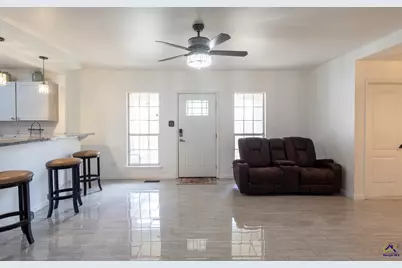 711 Main Street, Byron, GA 31008 - Photo 5