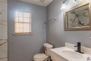 711 Main St, Byron, GA 31008 - Photo 15