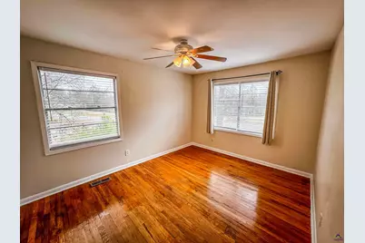 306 Woodlawn Avenue, Warner Robins, GA 31093 - Photo 13