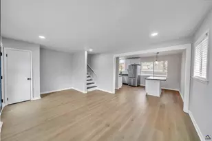 223 Highland Dr, Warner Robins, GA 31088 - Photo 3