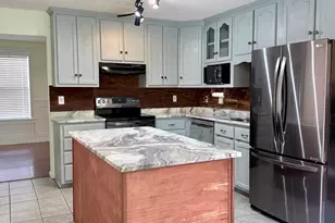 207 Gleneagle Dr, Byron, GA 31008 - Photo 11