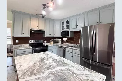 207 Gleneagle Drive, Byron, GA 31008 - Photo 9