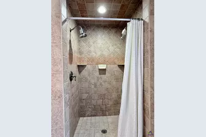 207 Gleneagle Drive, Byron, GA 31008 - Photo 21