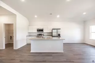 110 Bulloch Ct, Warner Robins, GA 31008 - Photo 9