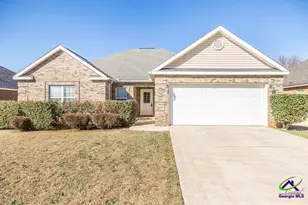 118 Manchester Ln, Byron, GA 31008 - Photo 1