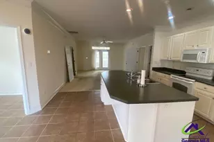 308 Spyglass Hill Dr, Perry, GA 31069 - Photo 3