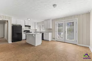 310 Ext Sunset Dr, Griffin, GA 30223 - Photo 11