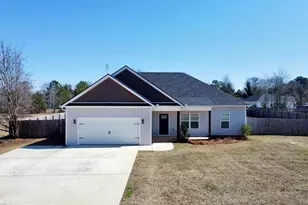 129 Amanda Dr, Byron, GA 31008 - Photo 1