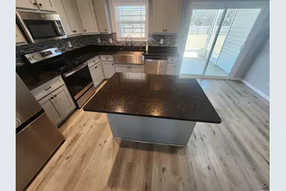 129 Amanda Dr, Byron, GA 31008 - Photo 3