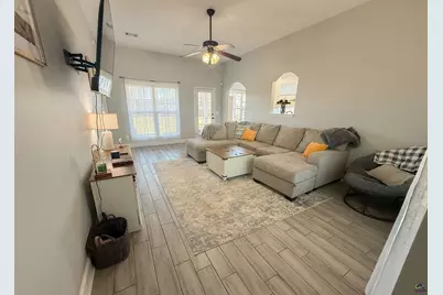 105 Ellington Court, Perry, GA 31069 - Photo 5