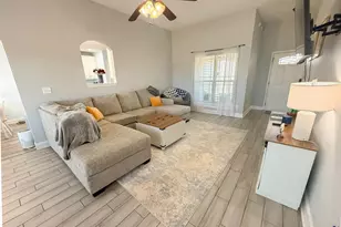 105 Ellington Ct, Perry, GA 31069 - Photo 7