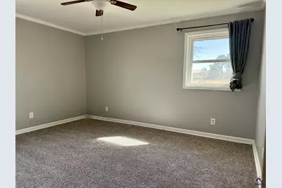 213 Air Park Drive, Warner Robins, GA 31088 - Photo 11