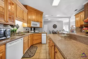 903 Tucker, Macon, GA 31210 - Photo 13