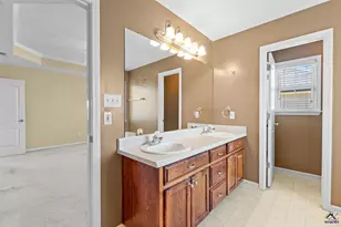 216 Wembley Dr, Warner Robins, GA 31088 - Photo 31