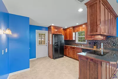 216 Wembley Drive, Warner Robins, GA 31088 - Photo 23