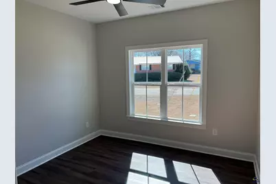 113 Taylor Drive, Cochran, GA 31014 - Photo 11