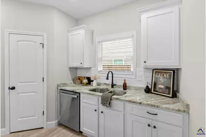 302 Beau Claire Circle, Warner Robins, GA 31008 - Photo 7