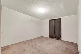 1025 Pine Needle Dr, Ellabell, GA 31308 - Photo 11