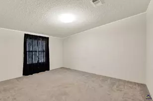 1025 Pine Needle Dr, Ellabell, GA 31308 - Photo 7